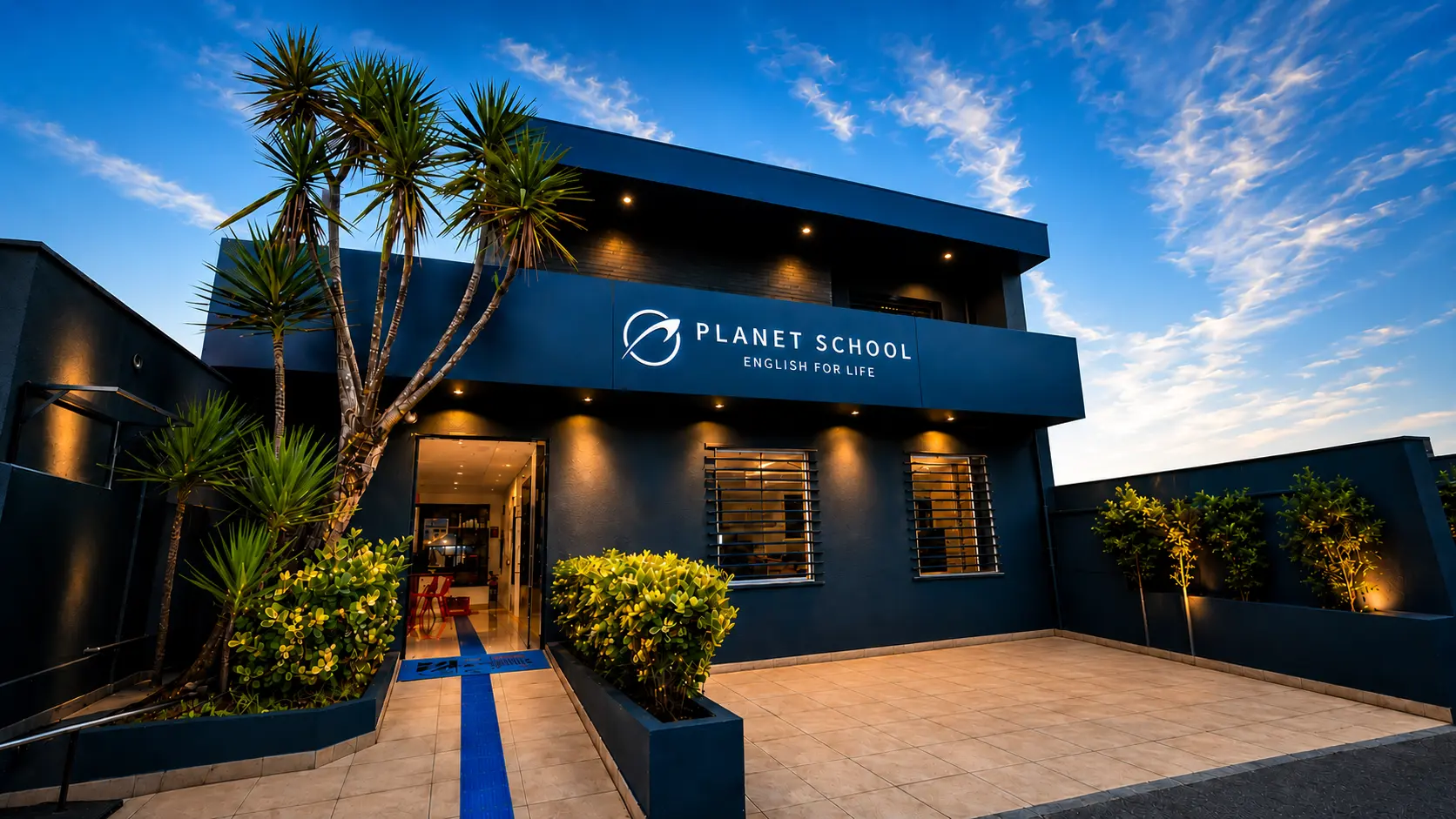Fachada da unidade da Planet School em Mogi das Cruzes